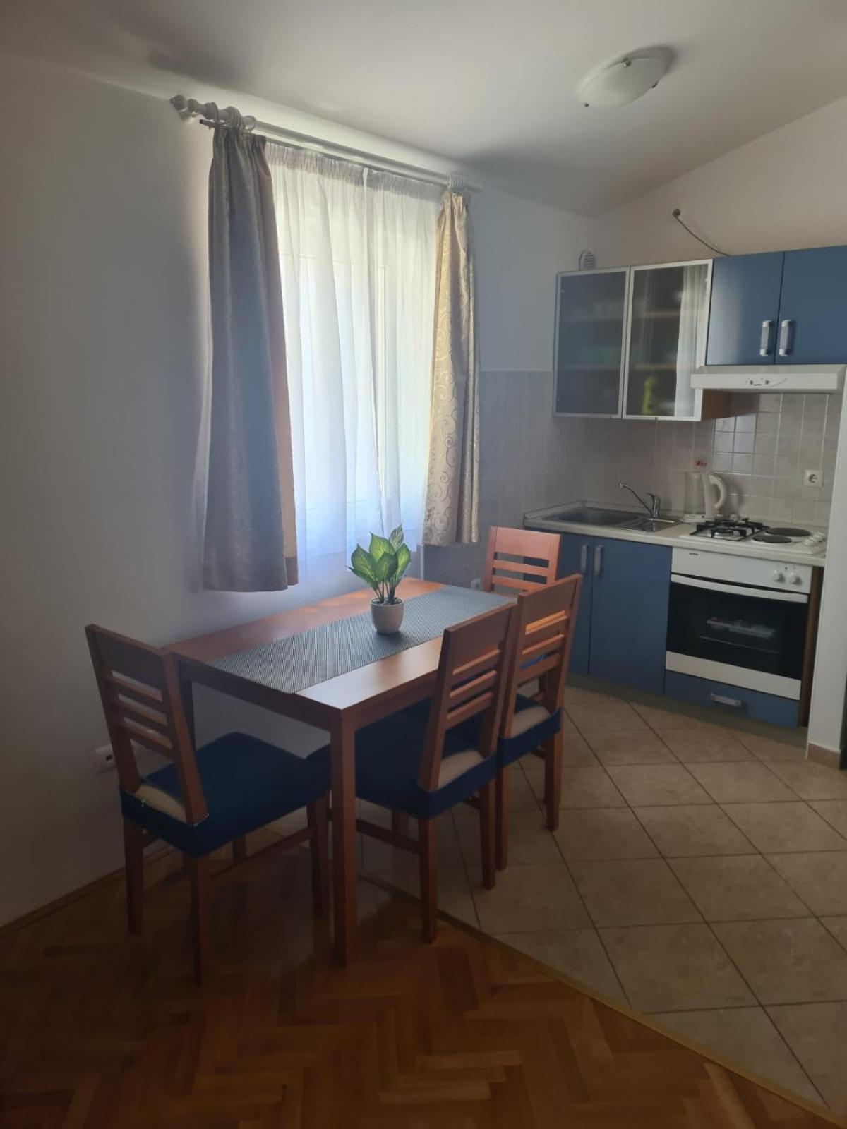 Apartmani Katarina Makarska Eksteriør billede